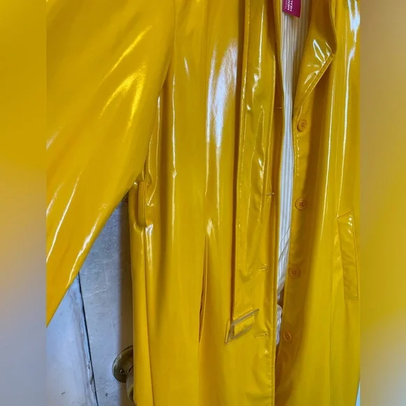 FUNG LAN & CO Bright Yellow rain coat. Bright lemon luxury rain jacket. - Picture 6 of 7